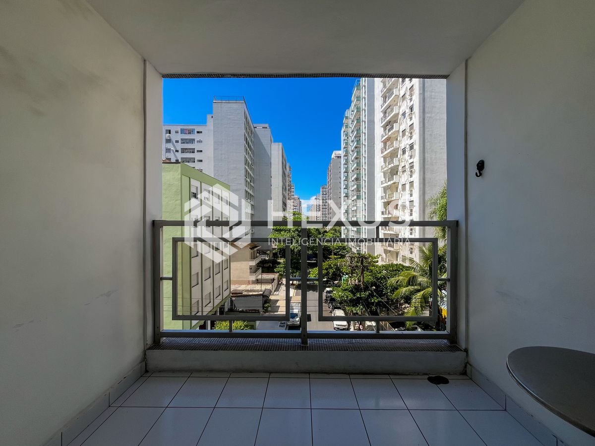 Apartamento em Pitangueiras — foto 1