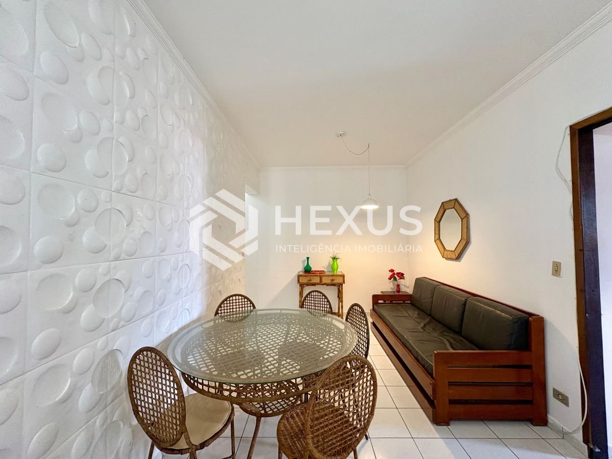 Foto 2 de Apartamento com varanda e lazer na Enseada, Guarujá