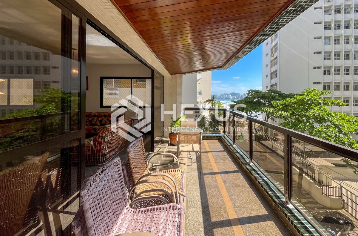 Apartamento em Pitangueiras — foto 1