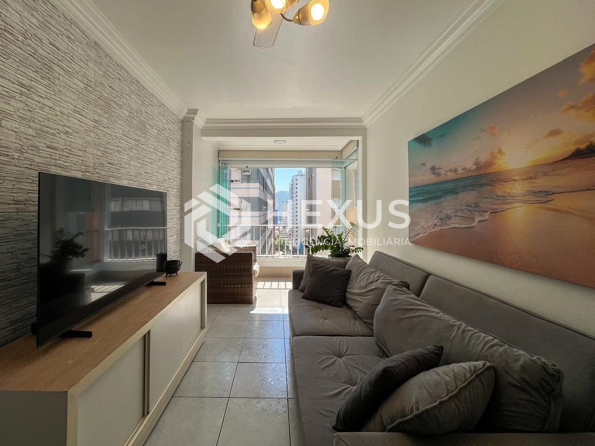 Foto 5 de Apartamento reformado com varanda vista mar e lazer na Barra Funda nas Pitangueiras, Guarujá