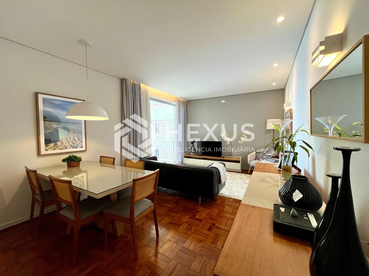 Foto 4 de Apartamento frente mar com varanda vista mar e lazer nas Pitangueiras, Guarujá