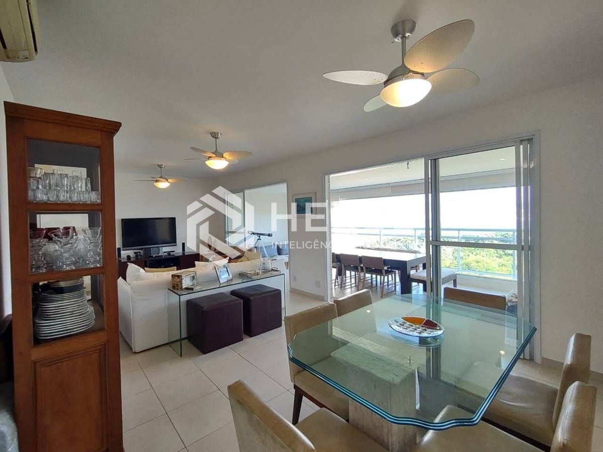Foto 5 de Apartamento com varanda gourmet vista mar e lazer na Praia da Enseada, Guarujá