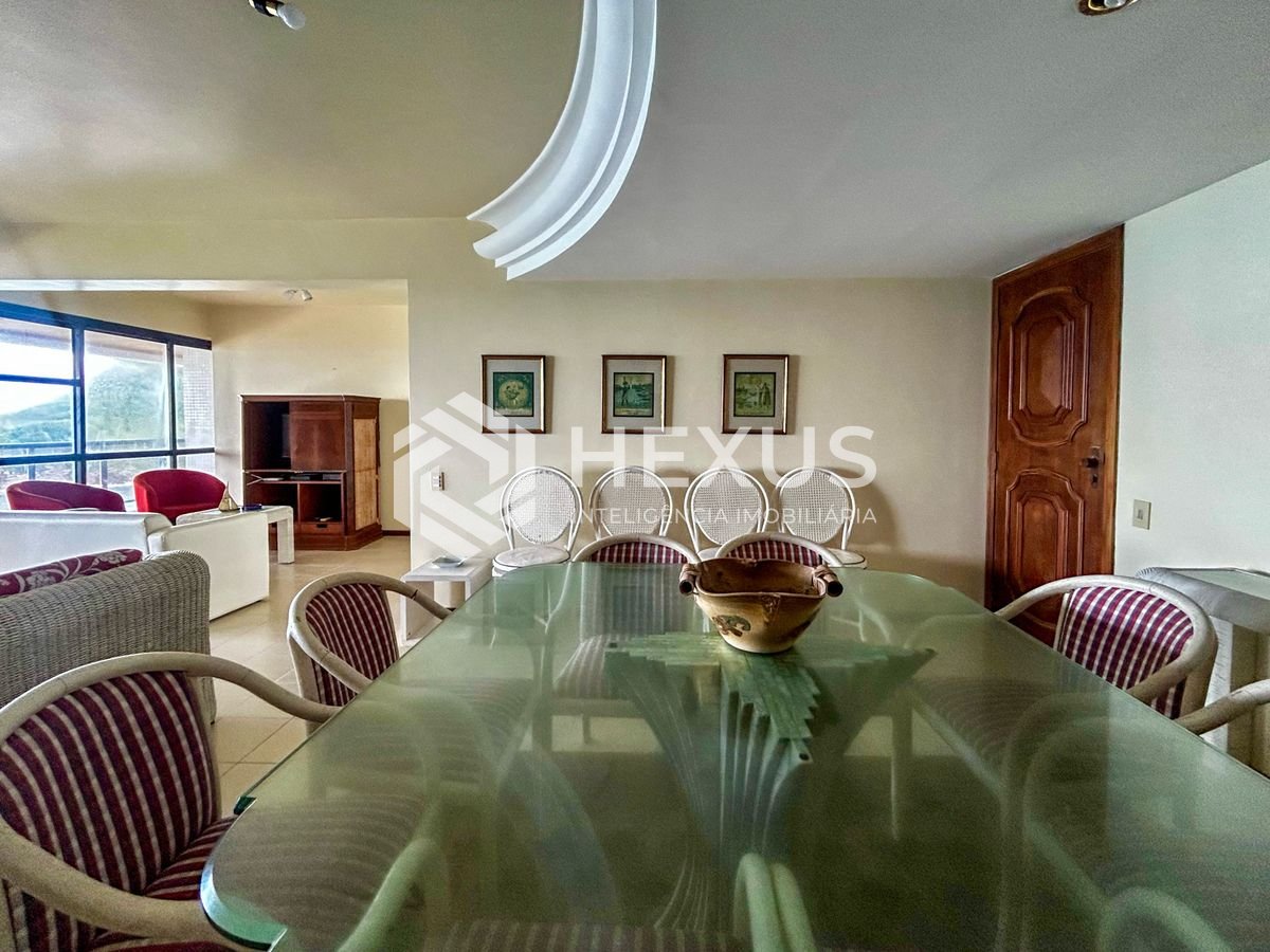 Foto 5 de Apartamento frente mar com varanda vista mar e lazer nos Tortugas na Praia da Enseada, Guarujá
