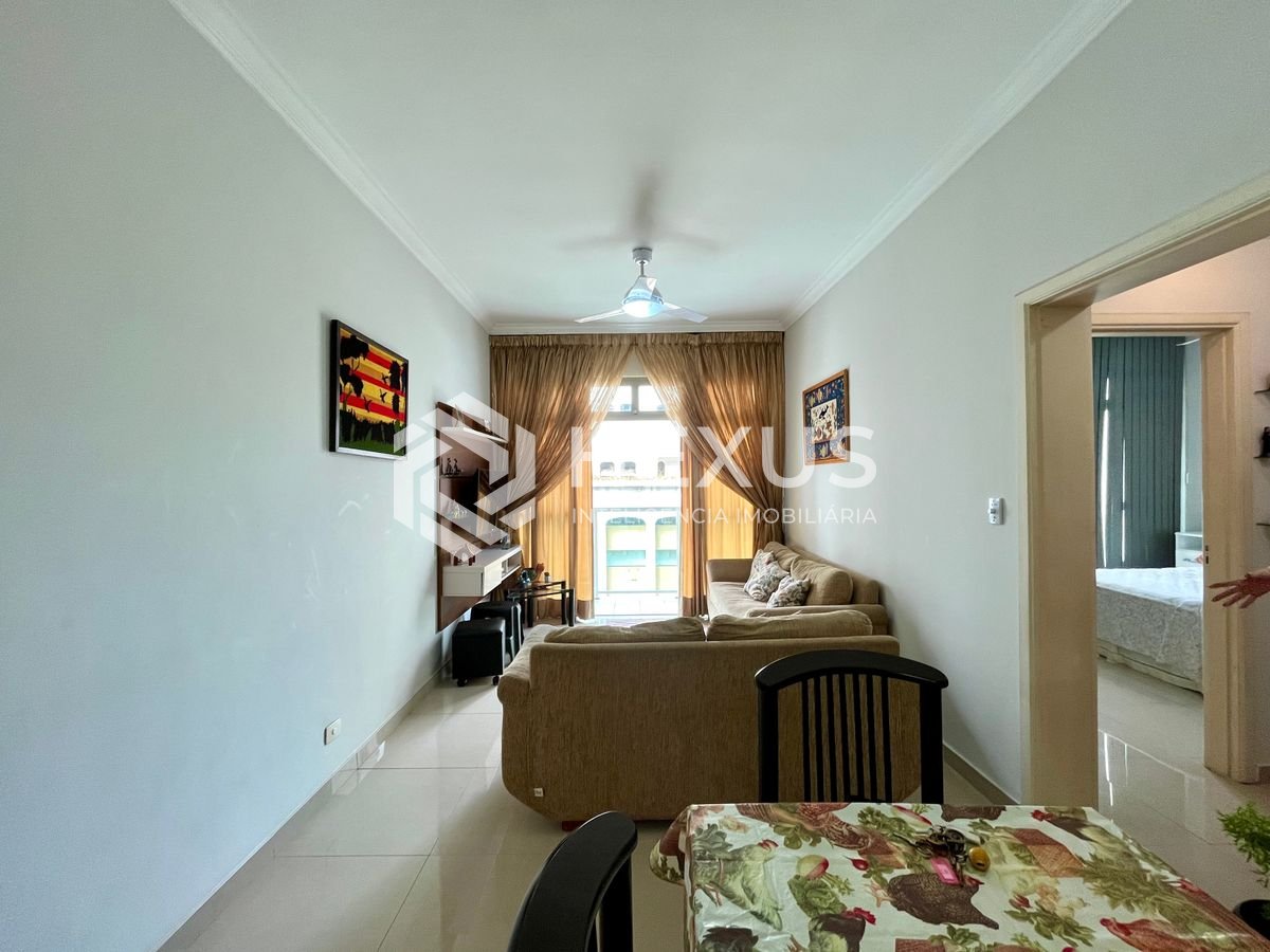 Foto 2 de Apartamento com varanda vista mar a 1 quadra da praia nas Pitangueiras, Guarujá