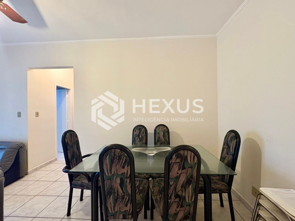 Foto 3 de Apartamento com varanda e lazer na Praia das Astúrias, Guarujá