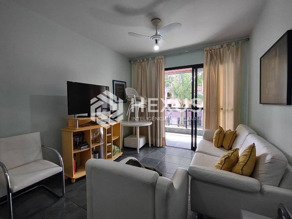 Foto 2 de Apartamento com varanda e lazer na Praia da Enseada, Guarujá
