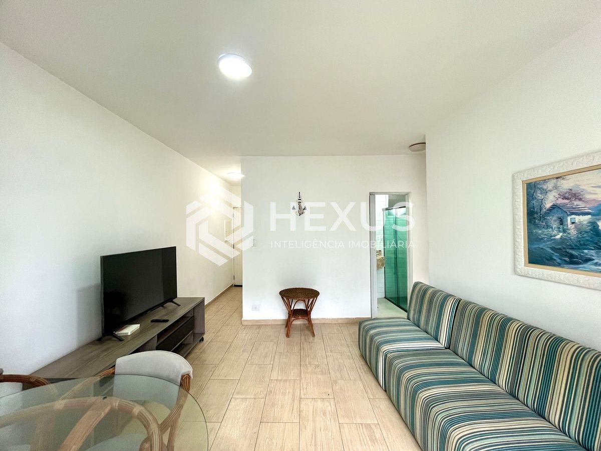 Foto 2 de Apartamento com varanda vista mar na beira mar da praia nas Pitangueiras, Guarujá