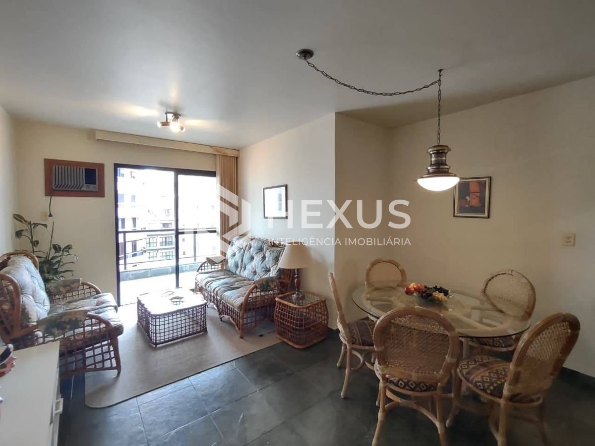 Foto 4 de Apartamento com varanda e lazer na Praia da Enseada, Guarujá