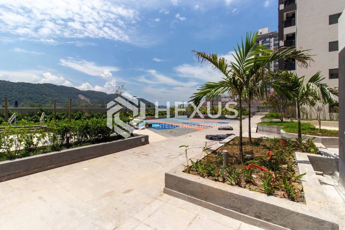 Apartamento na Enseada — foto 1