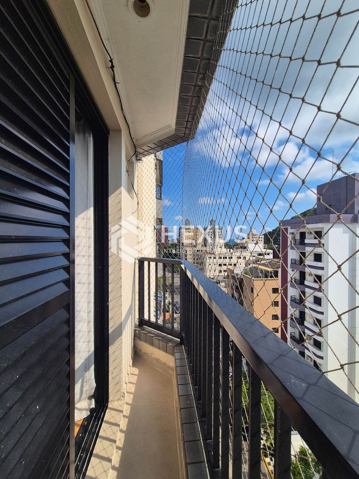 Foto 5 de Apartamento com varanda e lazer no Tombo, Guarujá