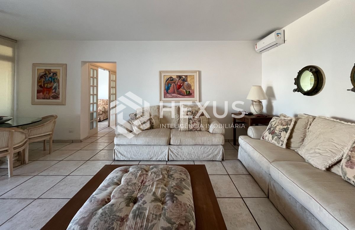 Foto 5 de Apartamento frente mar com varanda vista mar e lazer nas Pitangueiras, Guarujá