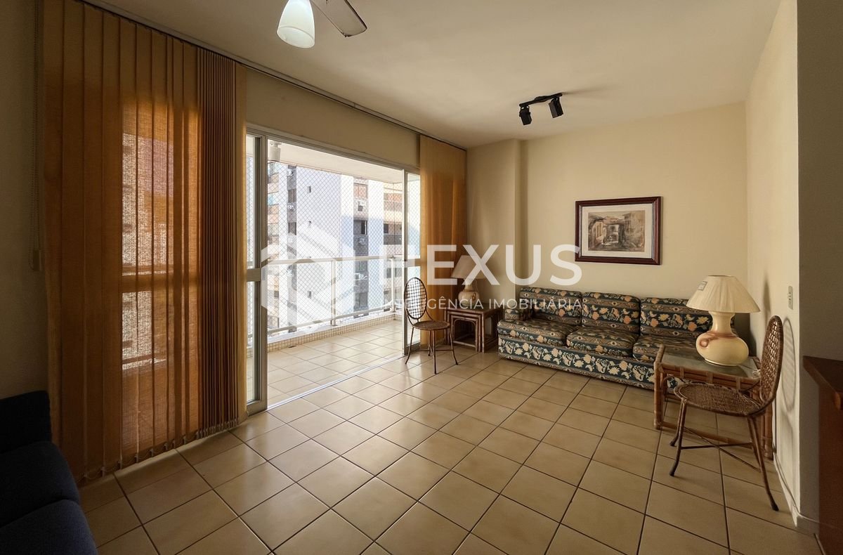 Foto 5 de Apartamento com varanda e lazer a 1 quadra do mar nas Pitangueiras, Guarujá