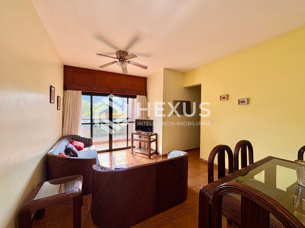 Foto 2 de Apartamento com varanda e lazer na Enseada, Guarujá