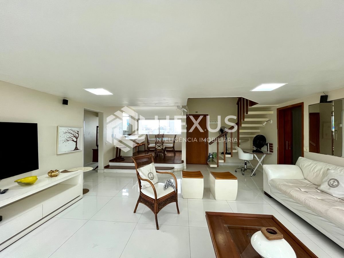 Apartamento em Pitangueiras — foto 2