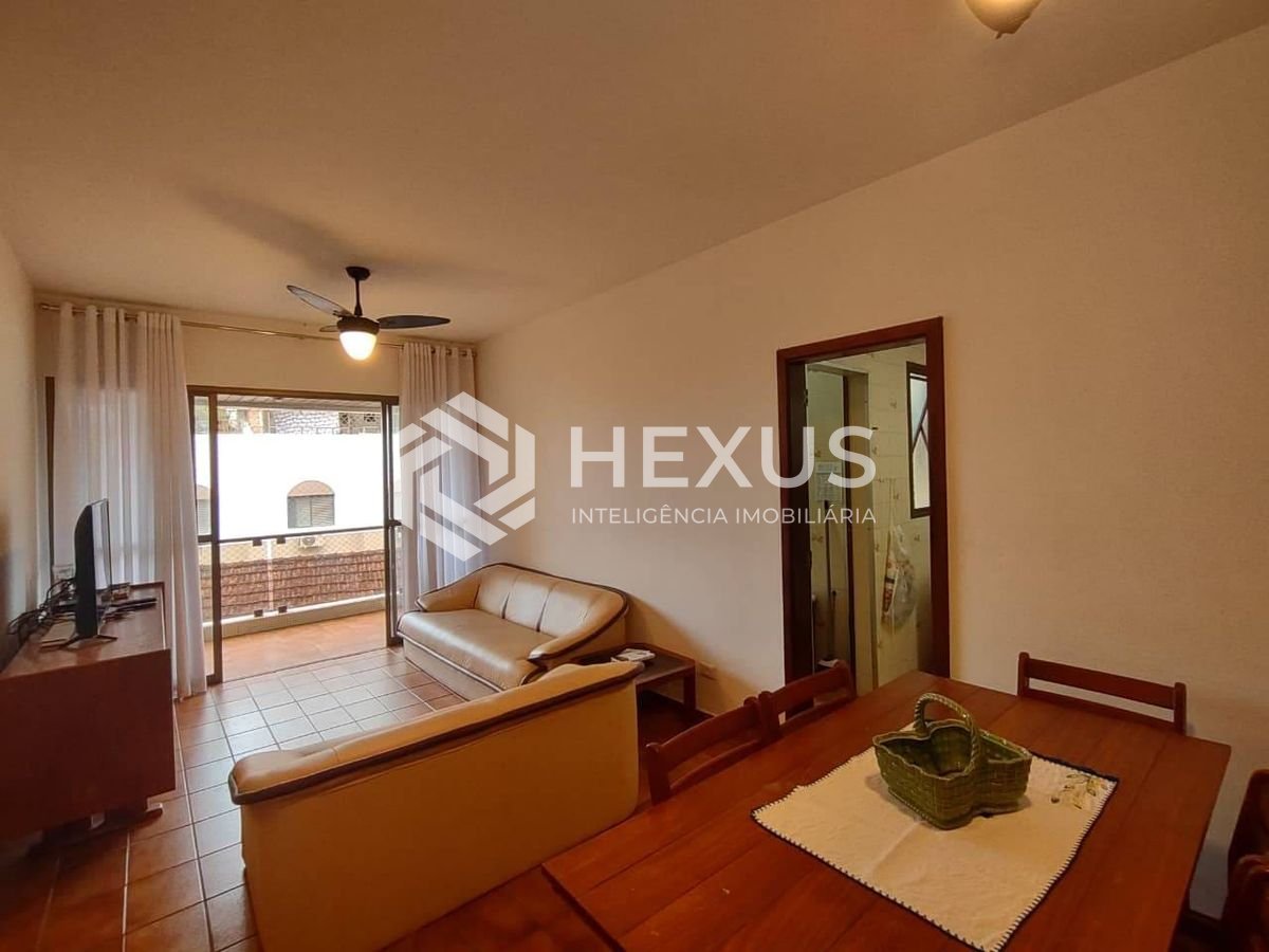 Foto 3 de Apartamento com varanda na Enseada, Guarujá