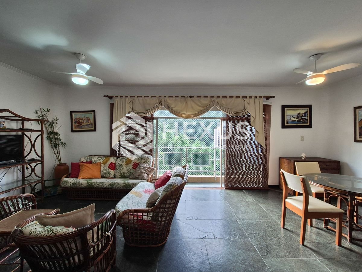 Foto 5 de Apartamento reformado com varanda e lazer, Guarujá