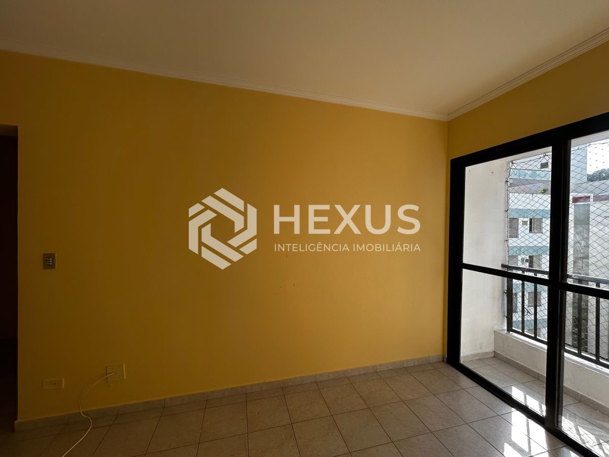 Foto 4 de Apartamento com varanda e lazer a 500m da praia no Tombo, Guarujá