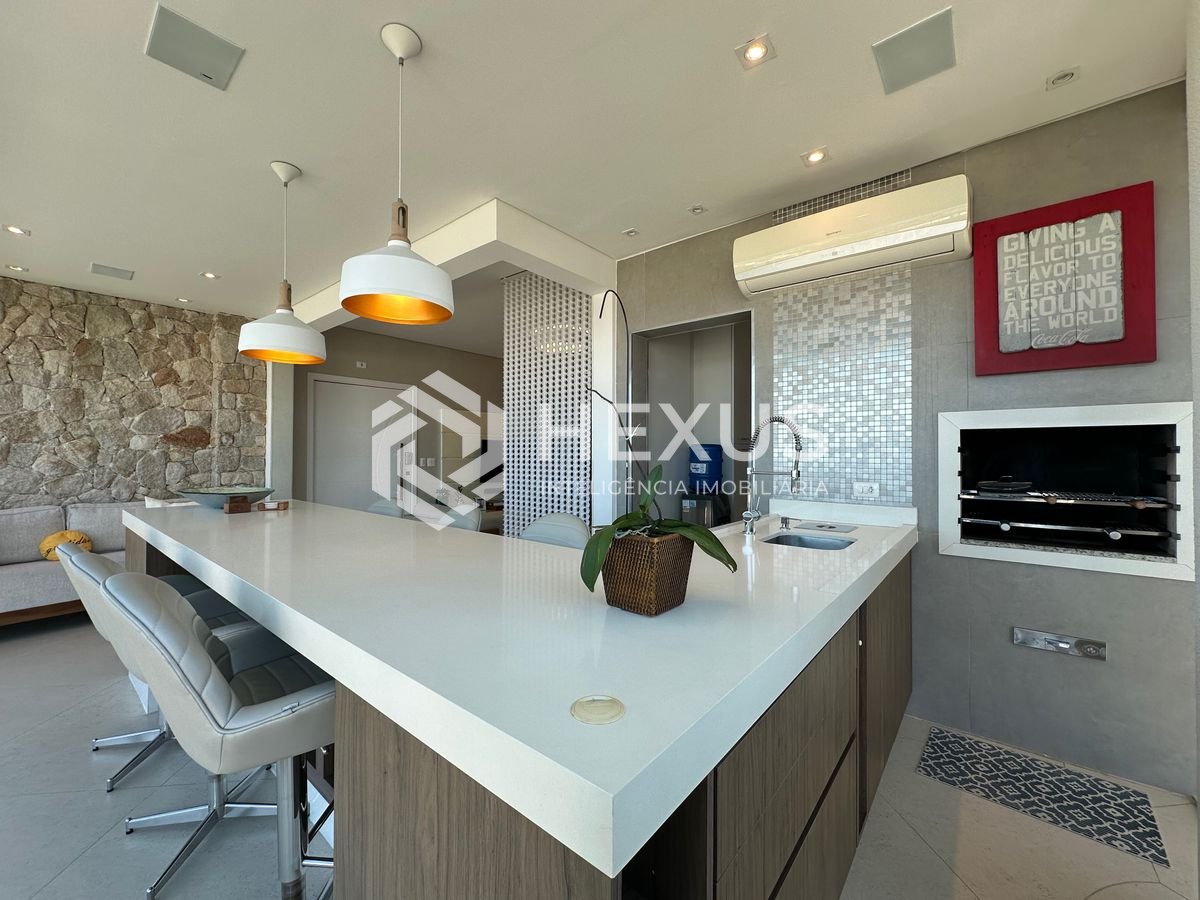 Foto 4 de Apartamento Alto Padrão com Varanda Gourmet vista mar e lazer a 250m da praia na Enseada, Guarujá