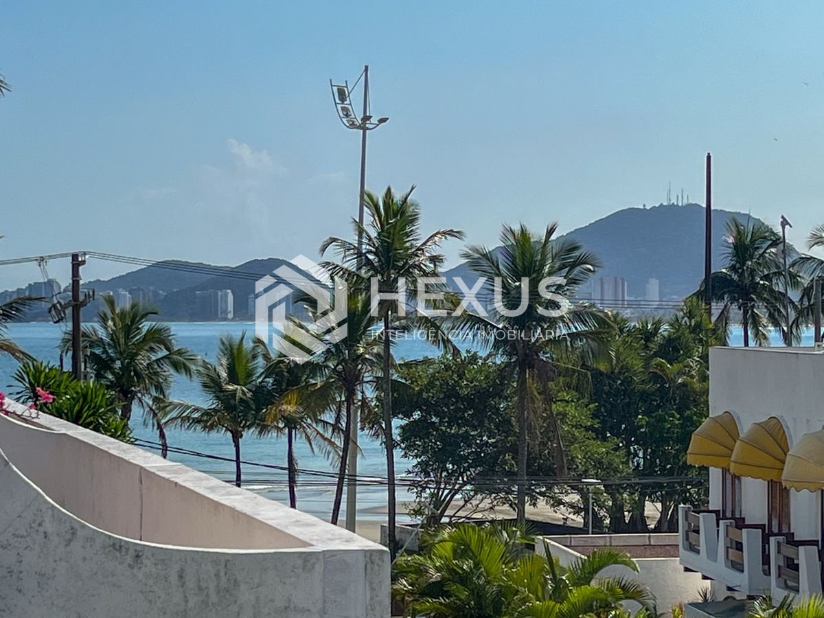 Foto 3 de Apartamento frente mar com varanda lazer e quintal na Enseada, Guarujá