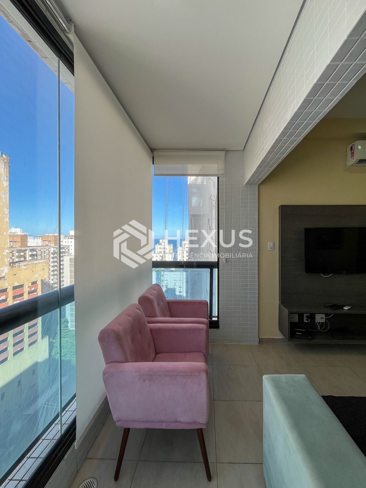 Apartamento em Pitangueiras — foto 1