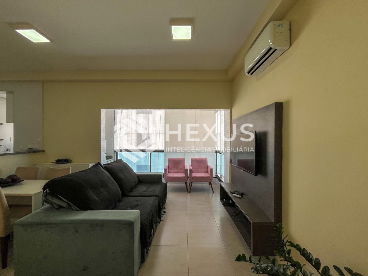 Foto 4 de Flat reformado com varanda gourmet e lazer na Pitangueiras, Guarujá