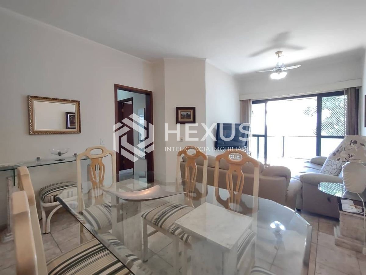 Foto 2 de Apartamento com varanda e lazer na Enseada, Guarujá