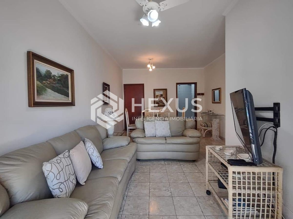 Foto 3 de Apartamento com varanda e lazer na Enseada, Guarujá