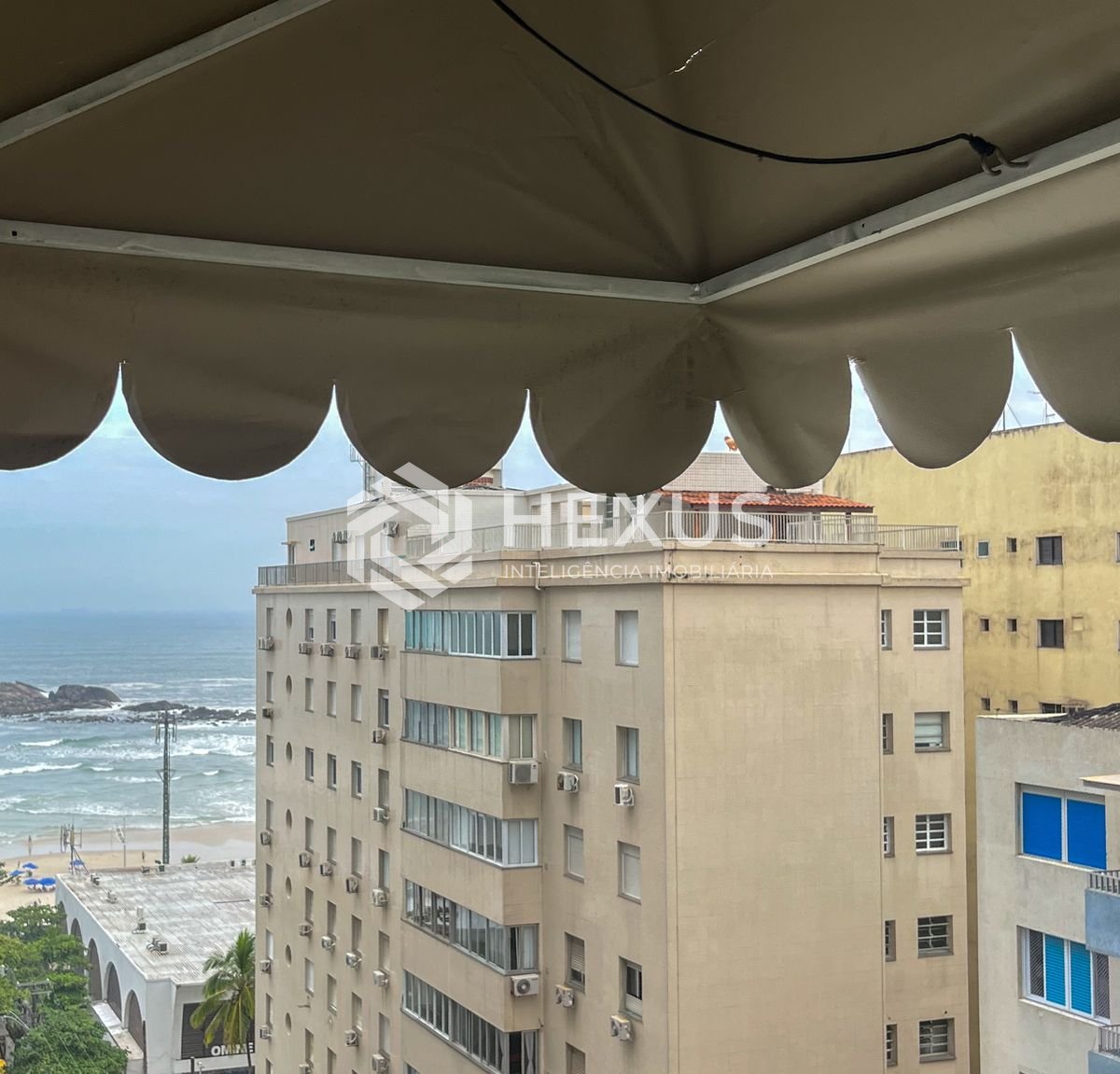 Apartamento em Pitangueiras — foto 1