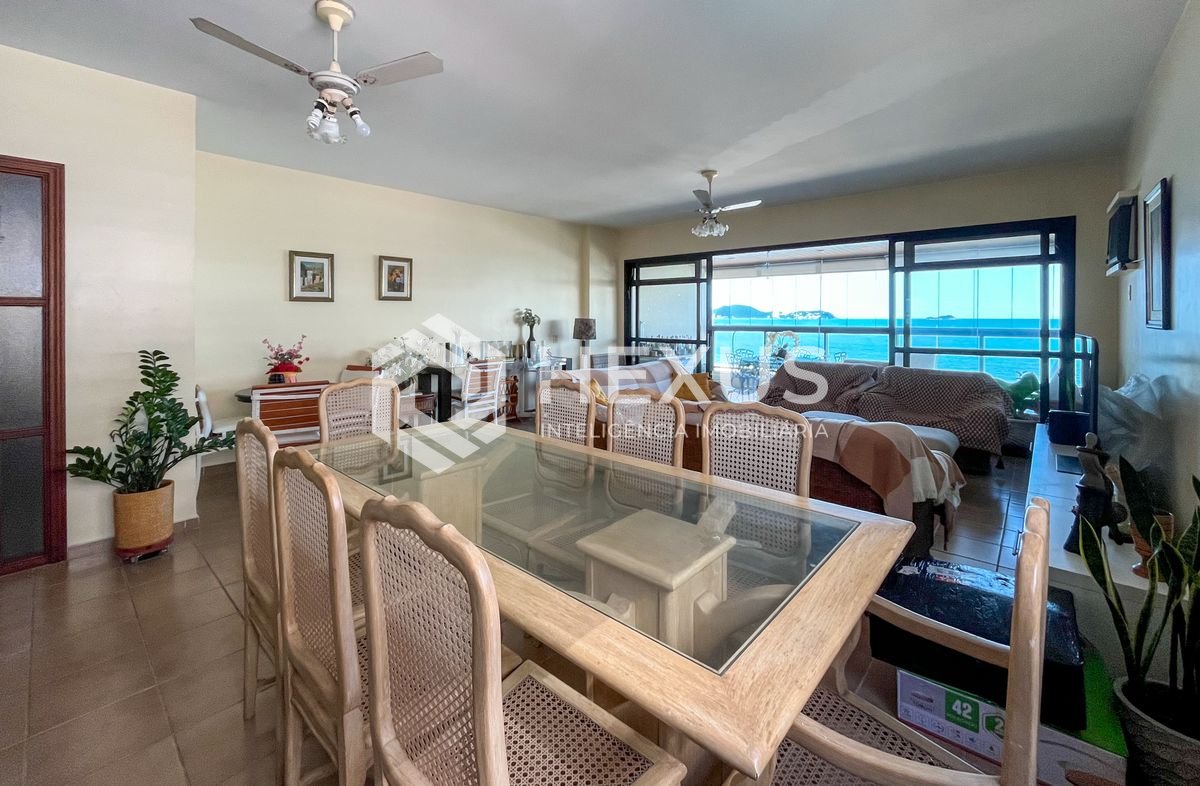 Foto 4 de Apartamento frente mar com varanda e lazer no Jardim Astúrias, Guarujá