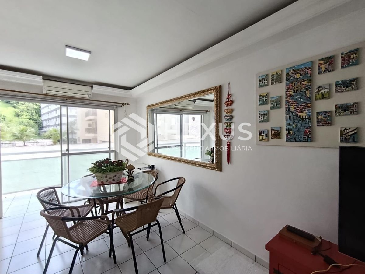 Foto 5 de Apartamento com varanda na Enseada, Guarujá