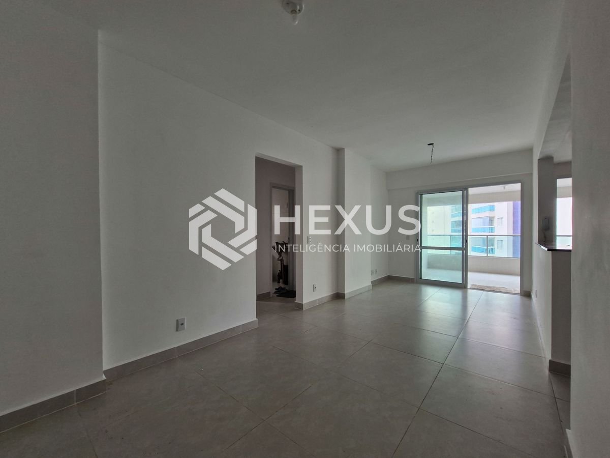 Foto 2 de Apartamento reformado com varanda gourmet vista mar com lazer a 1 quadra da praia no Jardim Astúrias, Guarujá