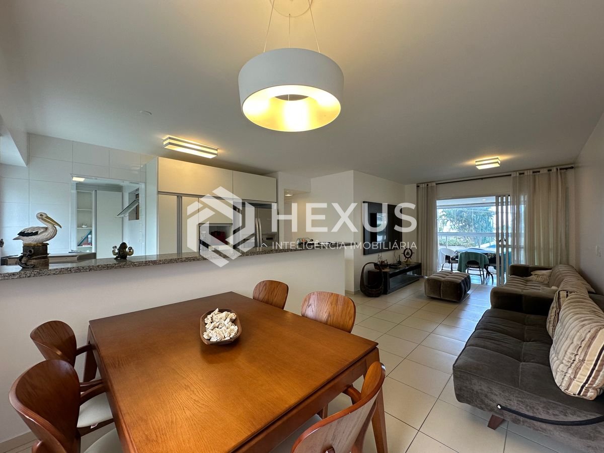 Foto 3 de Apartamento com varanda gourmet vista mar e lazer na Enseada, Guarujá