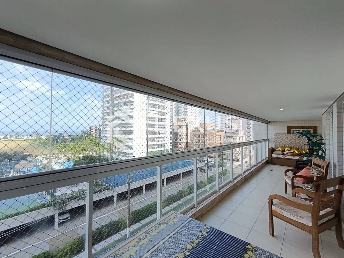 Foto 2 de Apartamento com varanda gourmet vista mar e lazer na Enseada, Guarujá