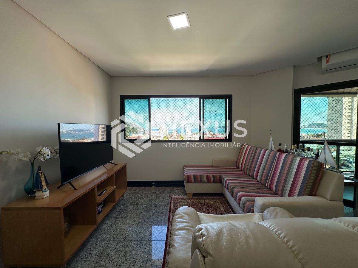 Foto 5 de Apartamento reformado com varanda vista mar e lazer a 450m da praia no Tortugas na Enseada, Guarujá