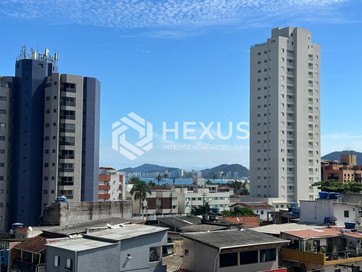 Foto 3 de Apartamento reformado com varanda vista mar e lazer a 450m da praia no Tortugas na Enseada, Guarujá