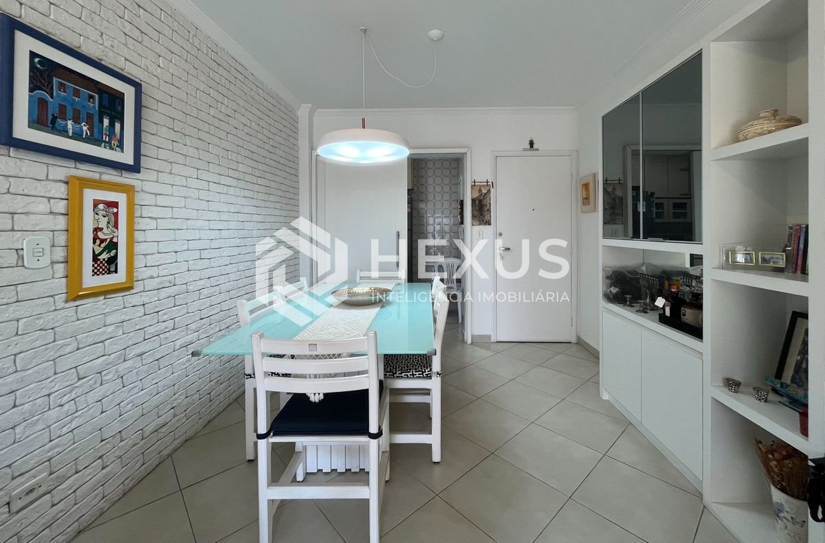 Foto 5 de Apartamento com varanda e lazer a 2 quadras do mar no Tombo, Guarujá