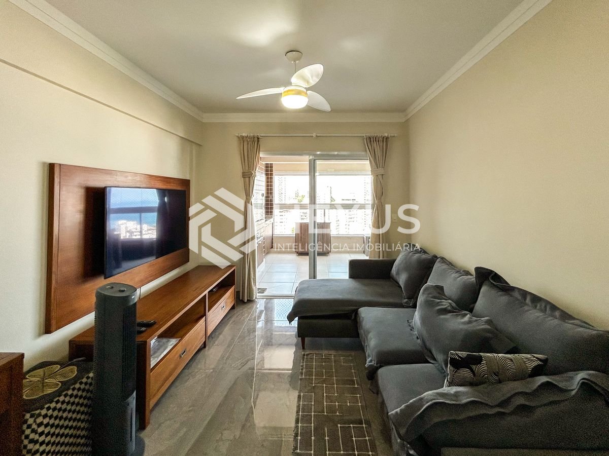 Foto 3 de Apartamento reformado com varanda gourmet vista mar e lazer a 600m da praia no Jardim Astúrias, Guarujá