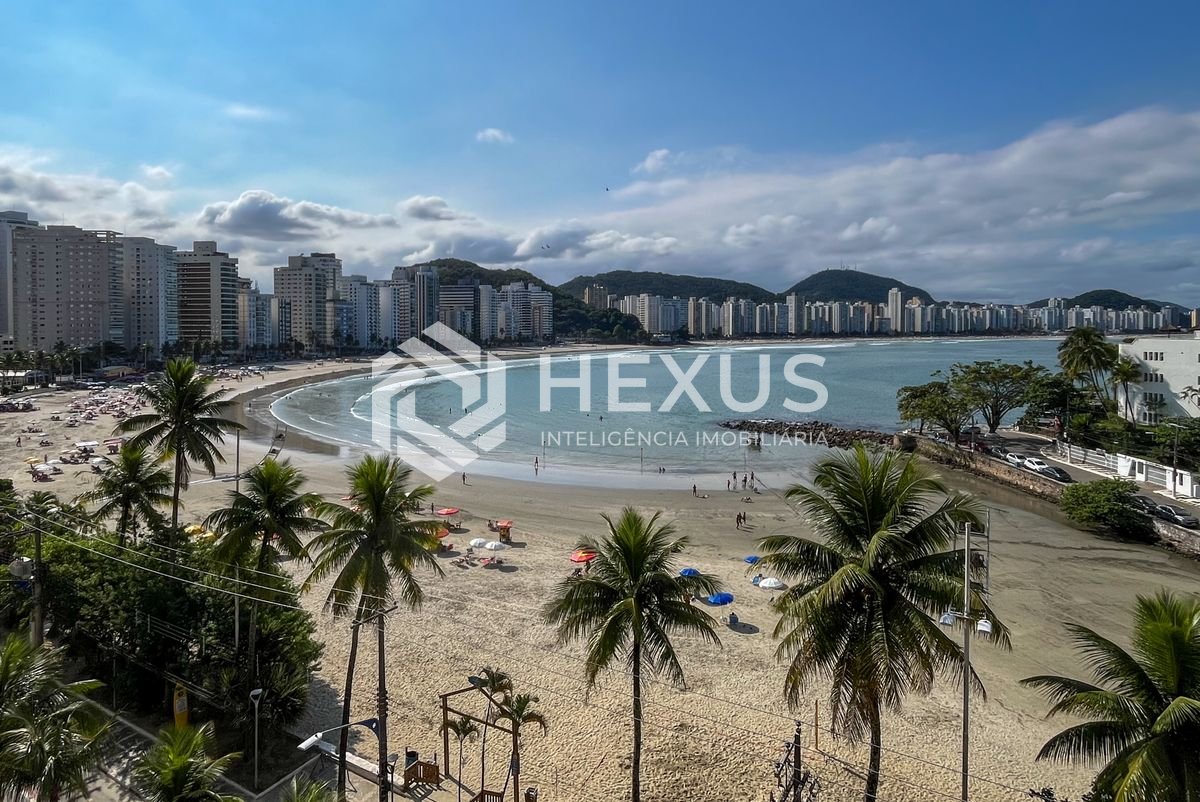 Foto 4 de Apartamento reformado frente mar com varanda vista mar e lazer no Jardim Astúrias, Guarujá
