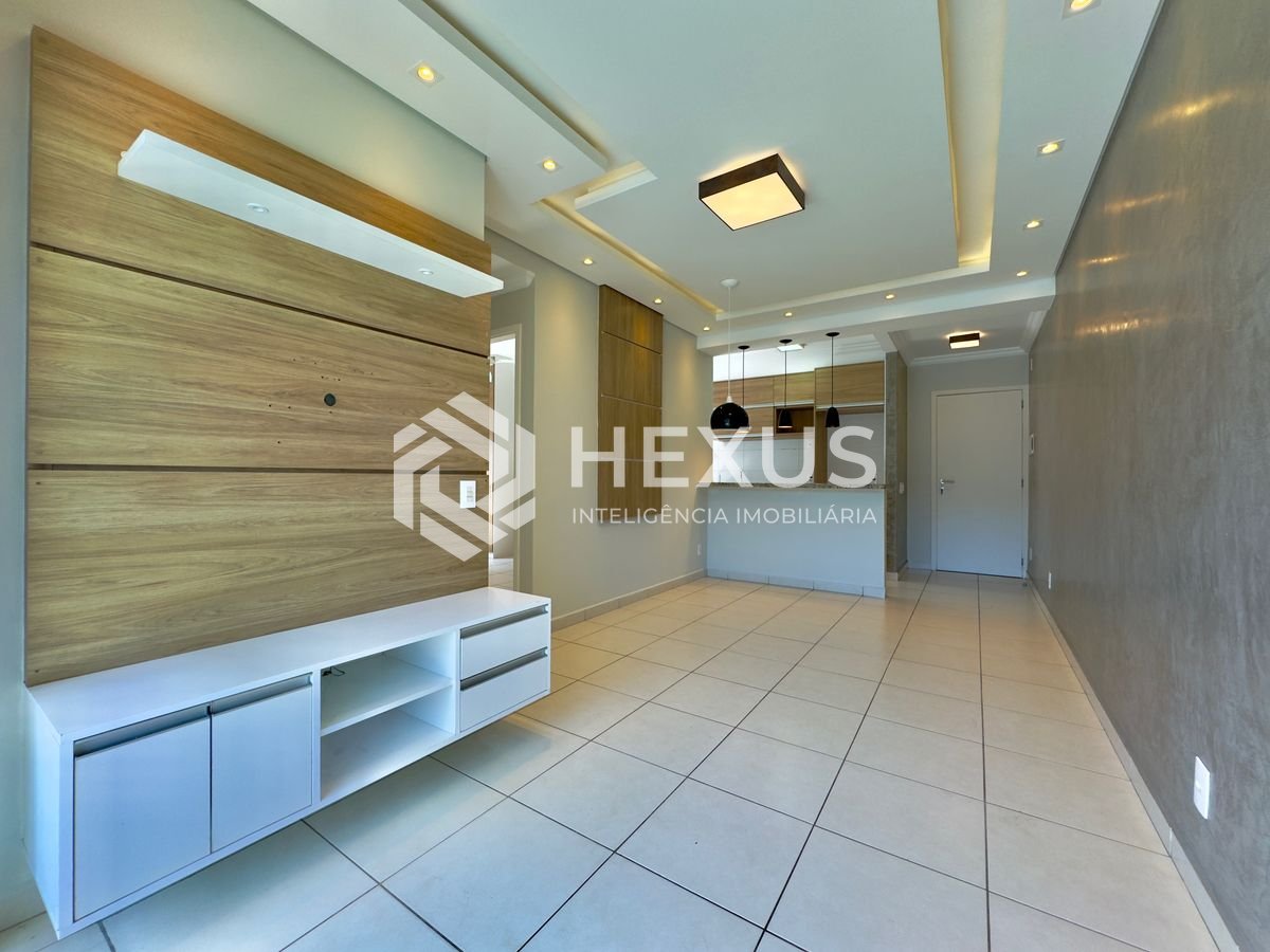 Foto 4 de Apartamento reformado com varanda vista mar e lazer na Enseada, Guarujá