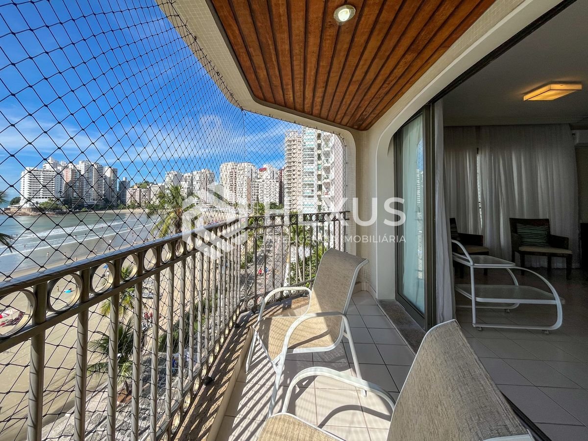 Foto 2 de Apartamento frente mar com varanda vista mar e lazer no Jardim Astúrias, Guarujá
