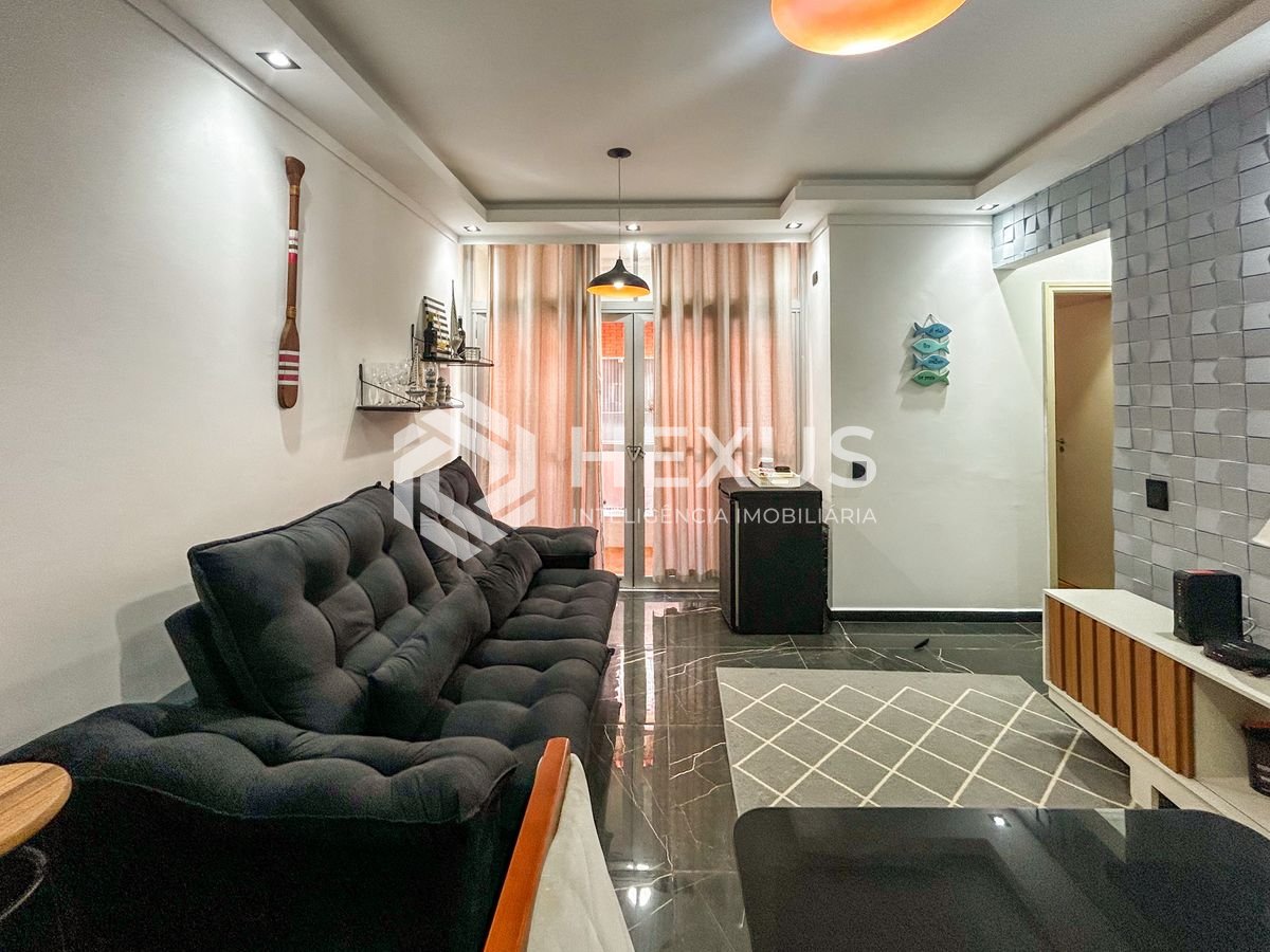 Foto 2 de Apartamento com varanda e lazer a 150m da praia na Enseada, Guarujá