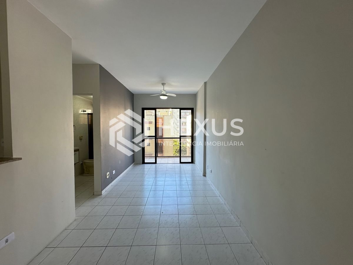 Foto 4 de Apartamento com varanda e lazer a 500m da praia na Enseada, Guarujá
