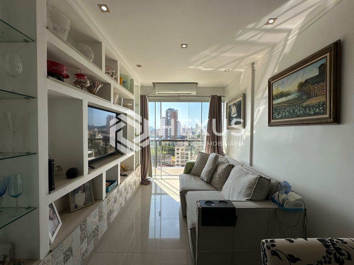 Apartamento na Enseada — foto 1