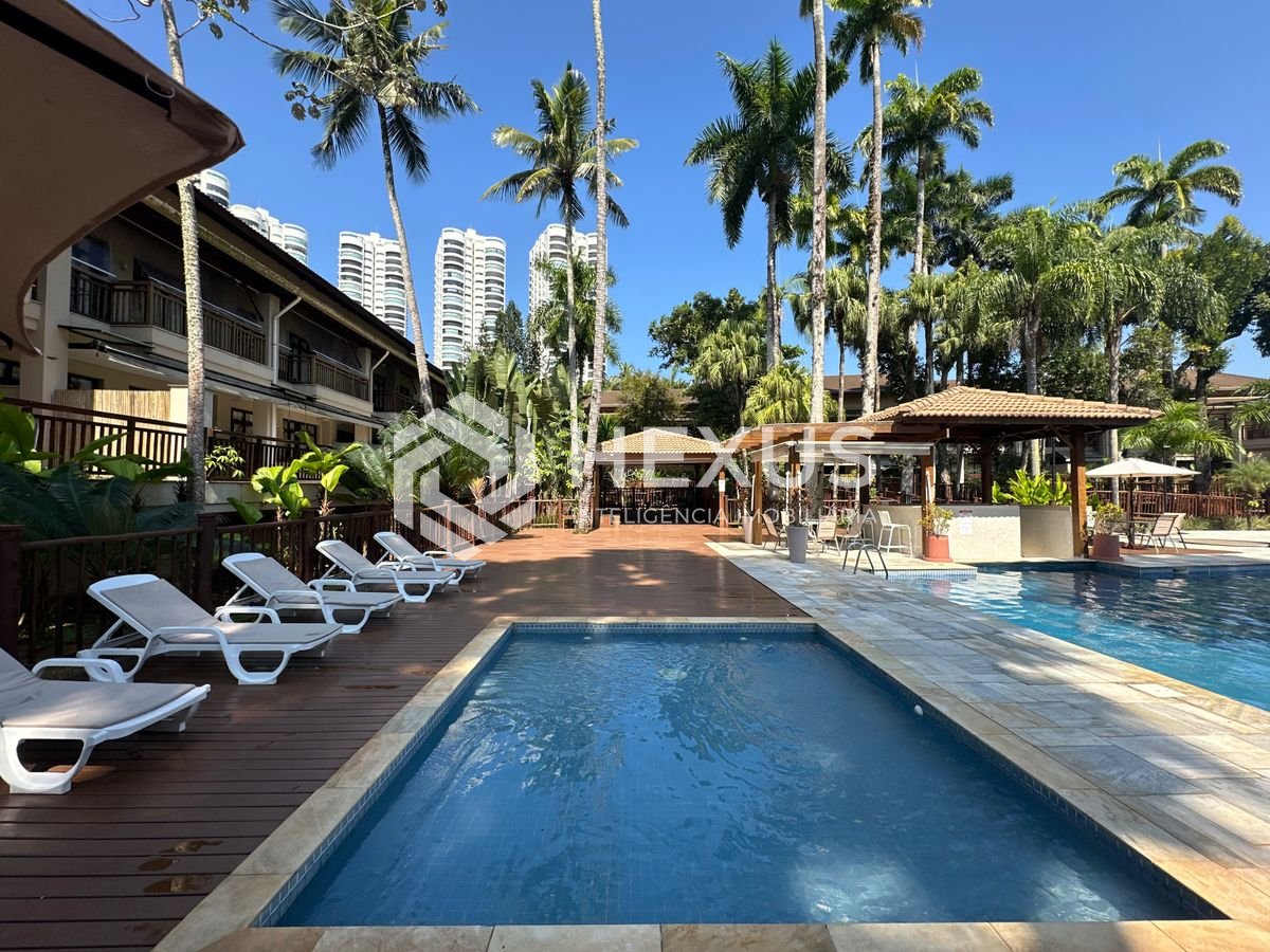 Foto 2 de Apartamento Duplex frente mar com varanda e lazer na Enseada, Guarujá