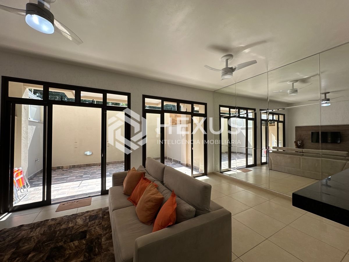 Foto 4 de Apartamento Duplex frente mar com varanda e lazer na Enseada, Guarujá