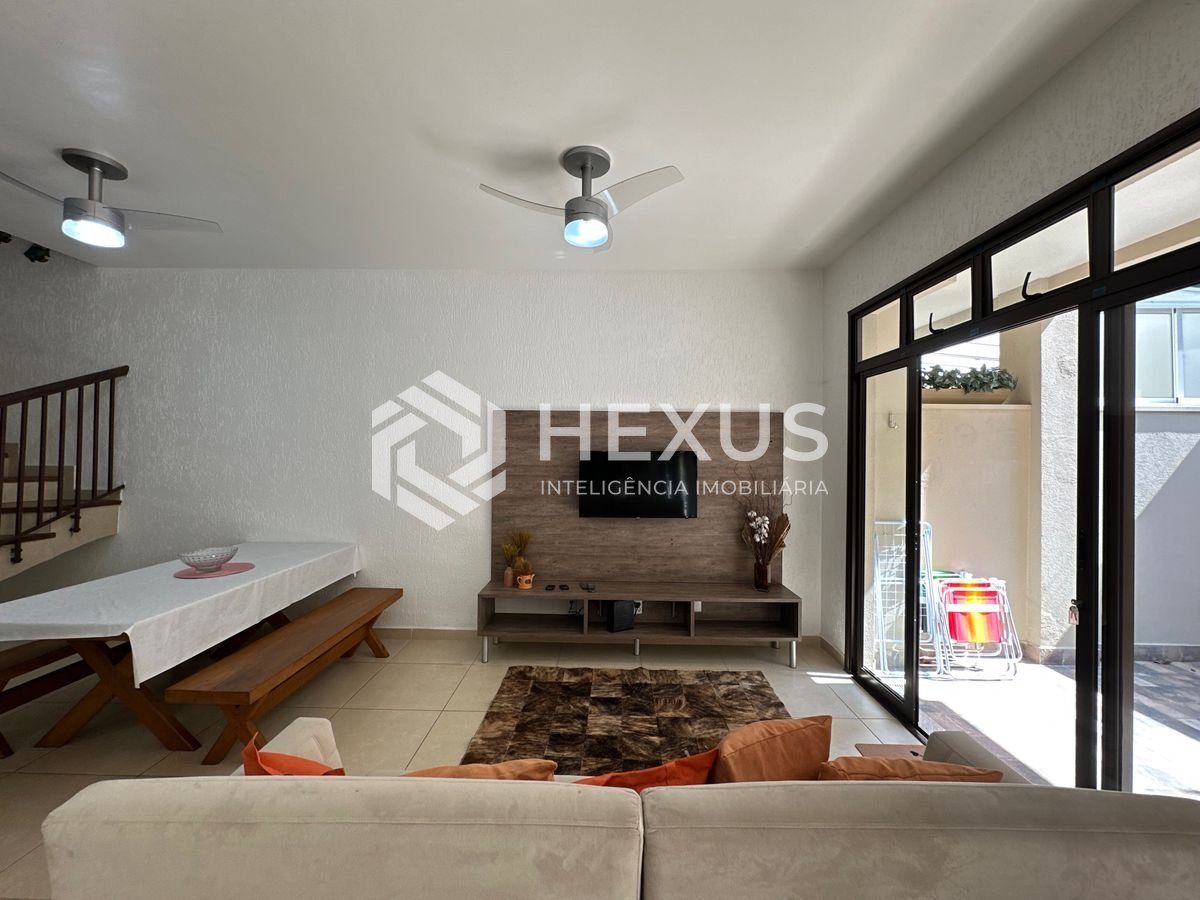 Foto 5 de Apartamento Duplex frente mar com varanda e lazer na Enseada, Guarujá