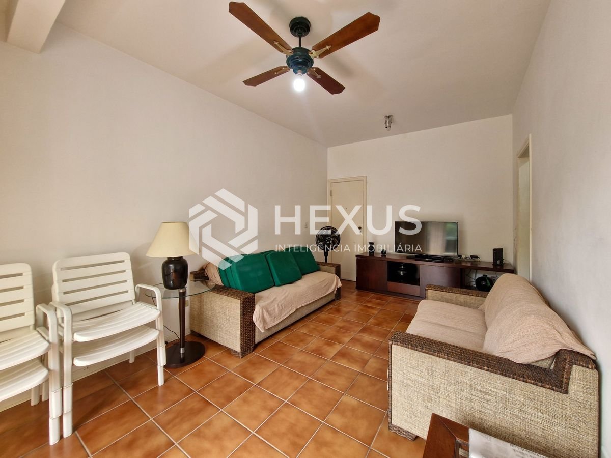 Foto 5 de Apartamento com varanda vista mar na beira mar da praia nas Pitangueiras, Guarujá