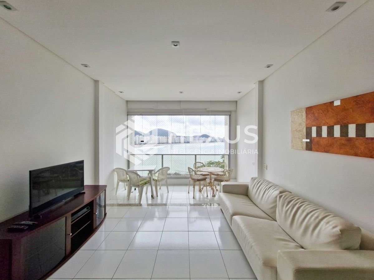 Foto 3 de Apartamento frente mar com varanda vista mar e lazer no Jardim Astúrias, Guarujá