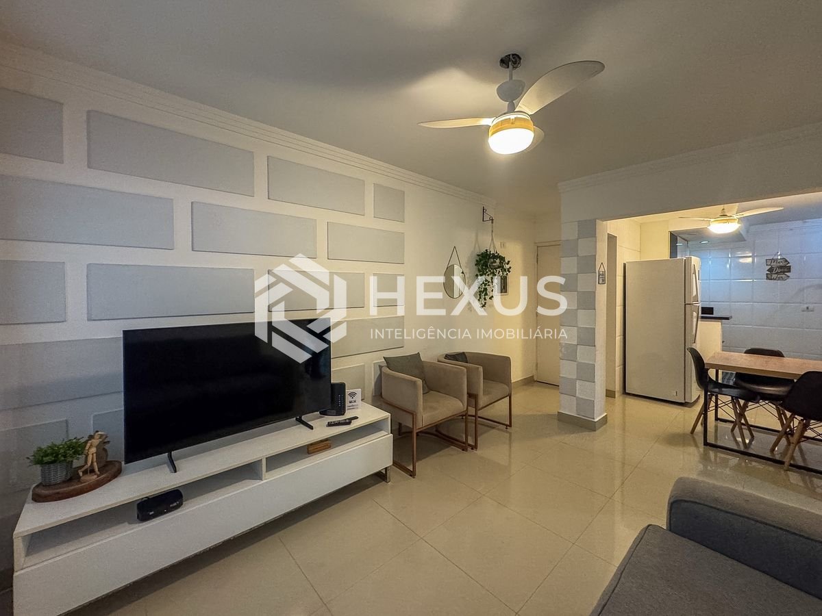 Foto 4 de Apartamento reformado e lazer a 1 quadra da praia nas Pitangueiras, Guarujá