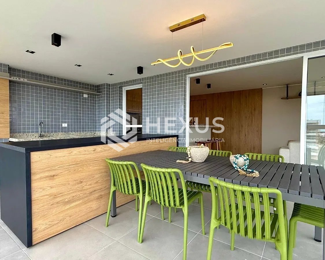 Foto 5 de Apartamento reformado com varanda gourmet vista mar e lazer a 100m da praia na Enseada, Guarujá